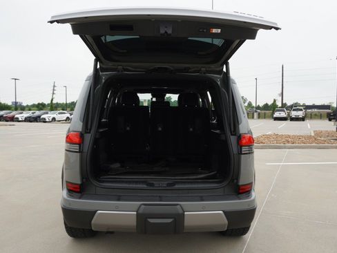Used 2024 Lexus GX 550 AWD/4WD image 38