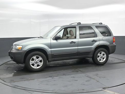 Used 2007 Ford Escape XLT image 6
