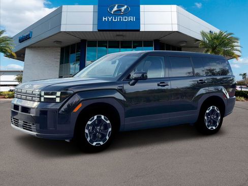 New 2026 Hyundai Santa Fe SE image 2