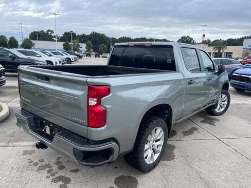 Used 2025 Chevrolet Silverado 1500 Custom RWD image 8