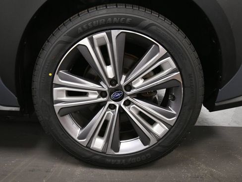 Used 2023 Subaru Solterra AWD image 31