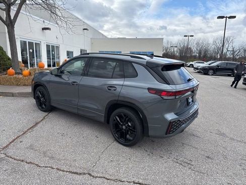 New 2026 Volkswagen Tiguan SE R-Line image 12