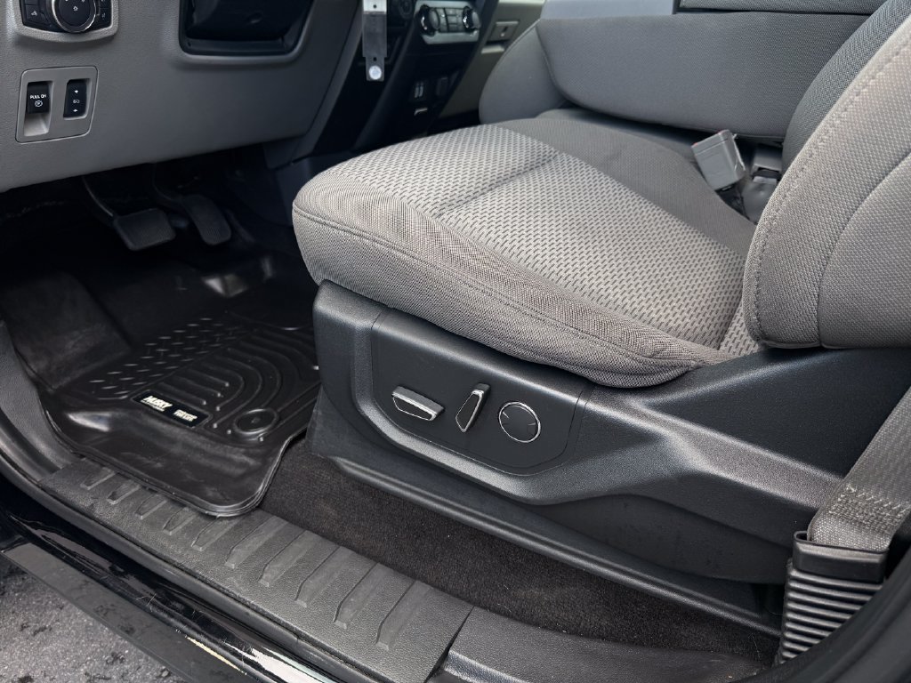 Used 2018 Ford F150 XLT w/ Equipment Group 302A Luxury AWD/4WD image 20