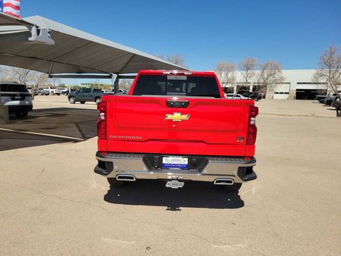 New 2026 Chevrolet Silverado 1500 LT w/ Z71 Off-Road Package AWD/4WD image 7