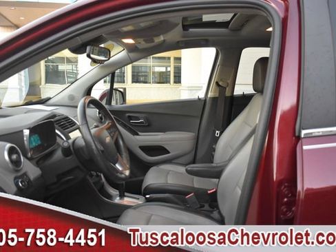 Used 2016 Chevrolet Trax LTZ image 19