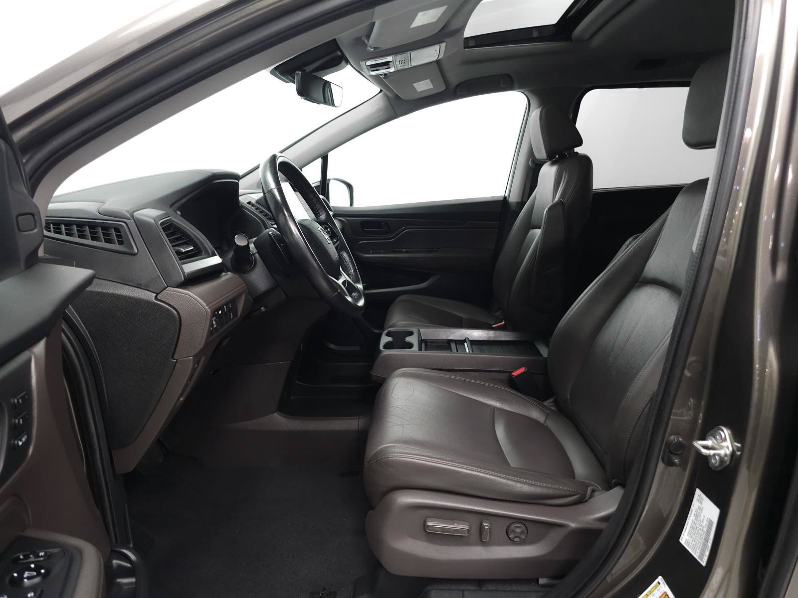 Used 2019 Honda Odyssey EX-L image 4