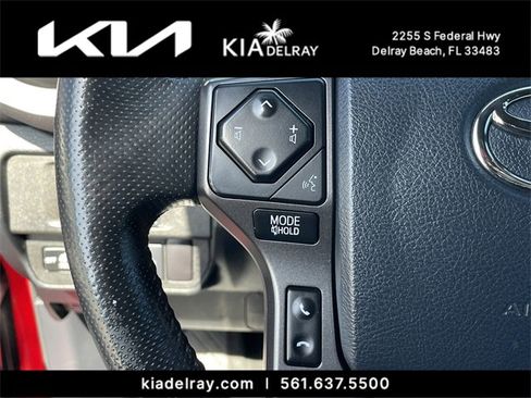 Used 2019 Toyota Tacoma TRD Sport image 21