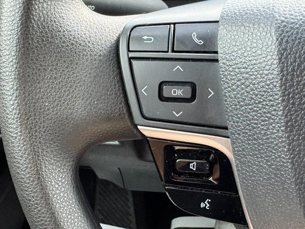 Used 2025 Toyota Camry LE FWD image 26