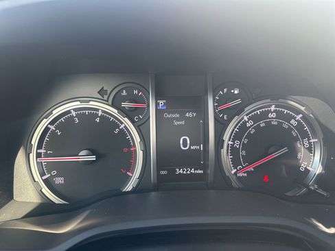 Used 2020 Toyota 4Runner TRD Off-Road Premium w/ Moonroof Package image 42