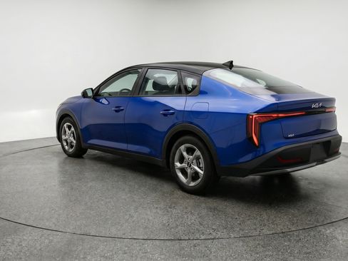 Used 2025 Kia K4 FWD image 6