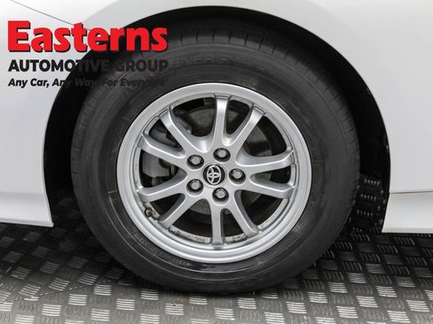 Used 2018 Toyota Prius Prime Plus image 30