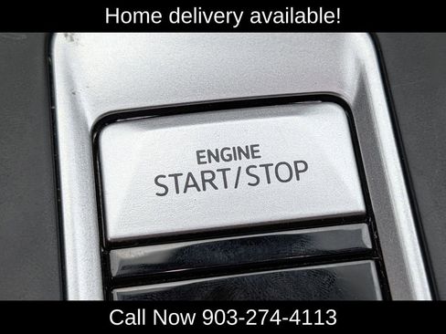 Used 2024 Volkswagen Atlas SE image 18