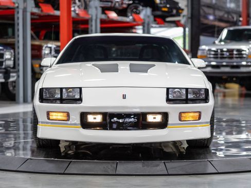 Used 1989 Chevrolet Camaro IROC-Z image 5