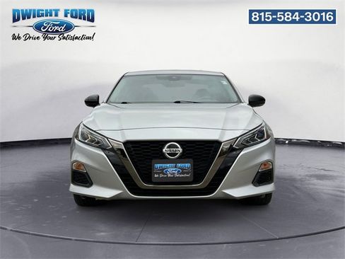Used 2020 Nissan Altima 2.5 SR w/ Premium Package image 8
