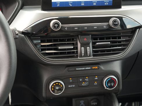 Used 2023 Ford Escape AWD image 23