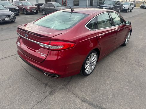 Used 2018 Ford Fusion Platinum image 3