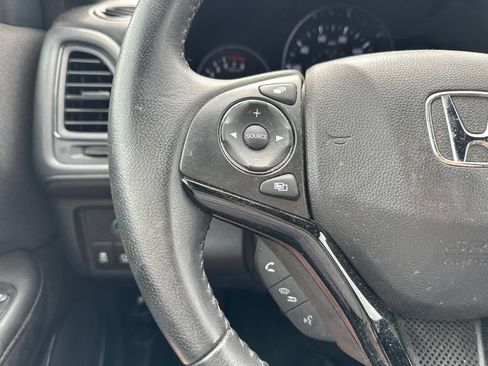 Used 2019 Honda HR-V Sport image 20