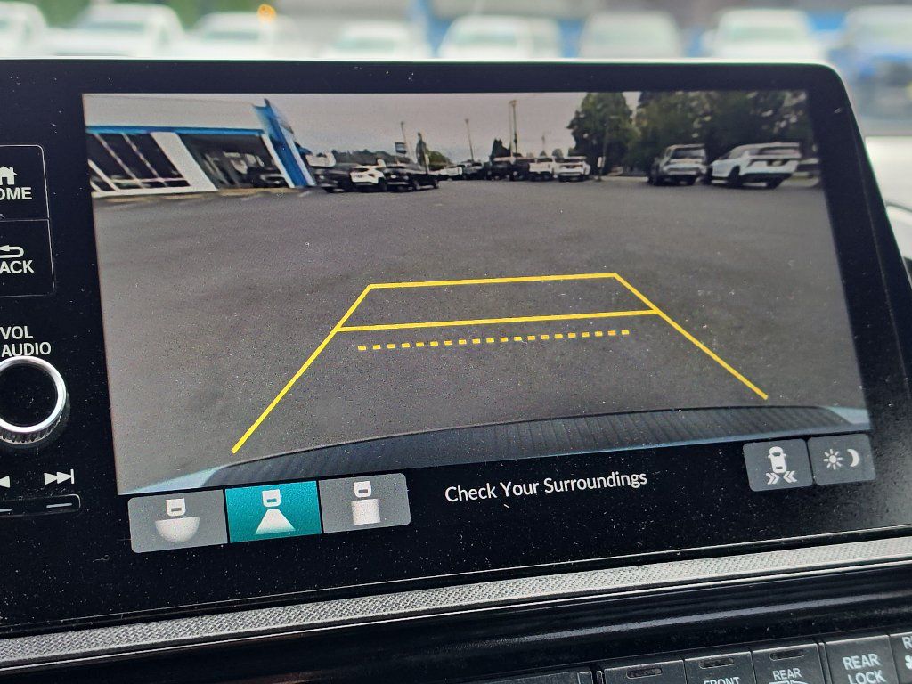 Used 2025 Honda Odyssey Sport-L image 31