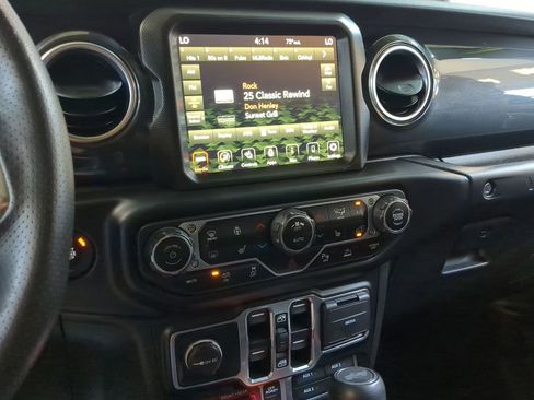 Used 2023 Jeep Wrangler Unlimited Rubicon 392 w/ Trailer Tow Package image 21