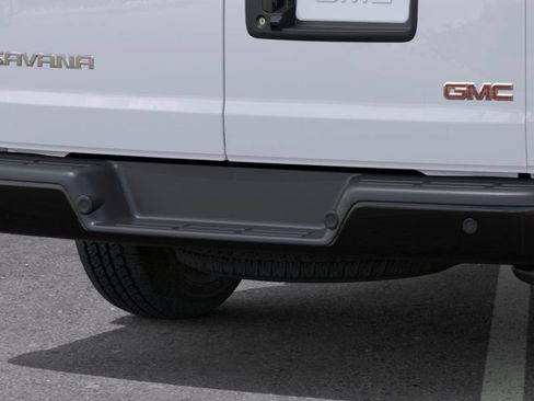 New 2026 GMC Savana 3500 Extended RWD image 14