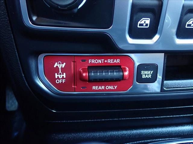 Used 2018 Jeep Wrangler Rubicon AWD/4WD image 19