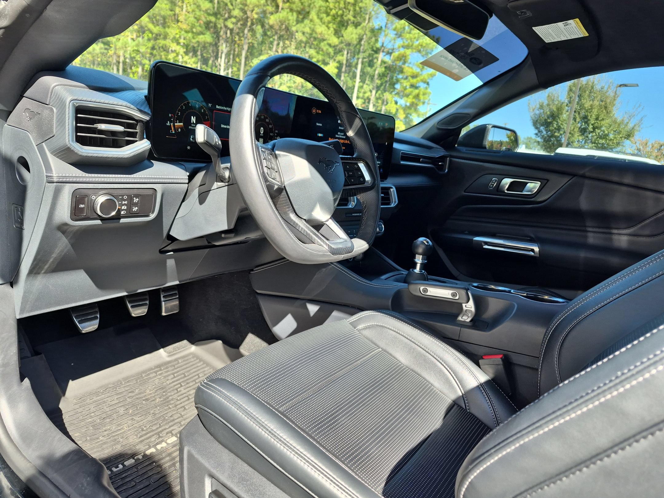 Certified 2025 Ford Mustang GT Premium w/ GT Performance Package RWD image 17