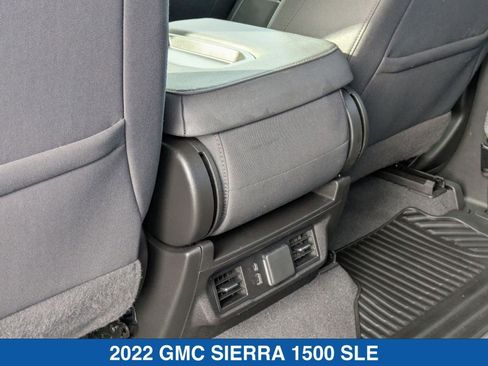 Used 2022 GMC Sierra 1500 SLE image 31