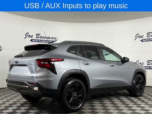 Used 2025 Chevrolet Trax ACTIV image 6