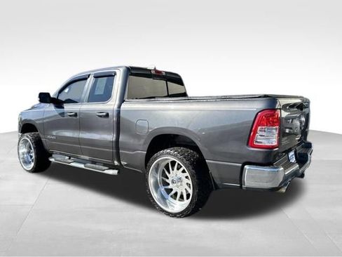 Used 2019 RAM 1500 Big Horn AWD/4WD image 3