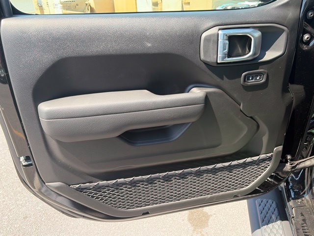 New 2026 Jeep Gladiator Sport AWD/4WD image 12