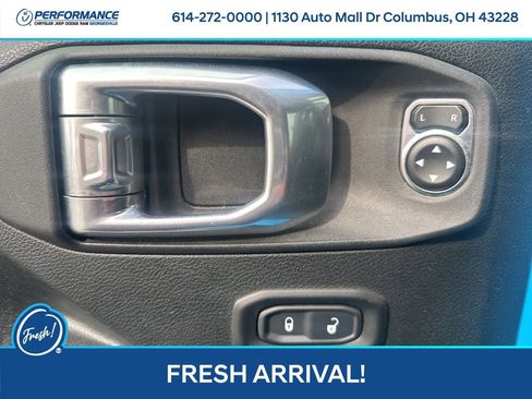 Used 2021 Jeep Wrangler Unlimited Rubicon w/ Cold Weather Group image 12