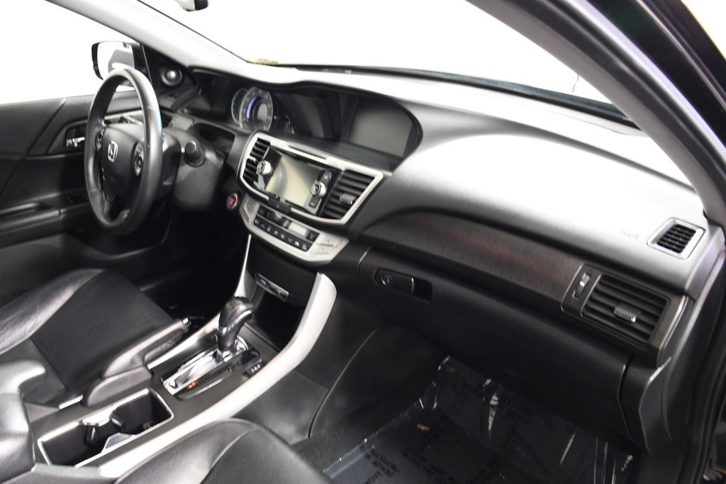 Used 2015 Honda Accord EX-L image 19