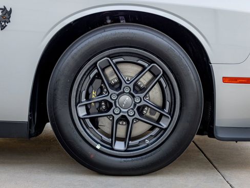 Used 2023 Dodge Challenger SRT Hellcat Redeye image 32