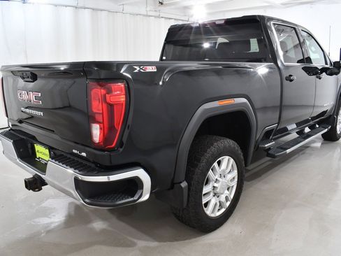 Used 2021 GMC Sierra 2500 SLE w/ SLE Value Package; image 11