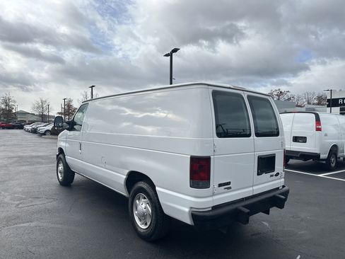 Used 2012 Ford E-150 and Econoline 150 image 8