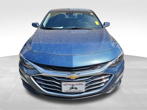 Used 2024 Chevrolet Malibu LT image 2