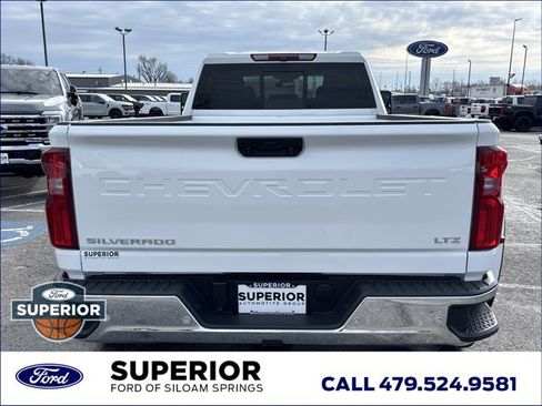 Used 2025 Chevrolet Silverado 3500 LTZ w/ LTZ Convenience Package AWD/4WD image 4