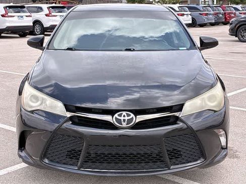 Used 2017 Toyota Camry SE FWD image 9