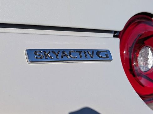 Certified 2025 MAZDA MX-5 Miata Club image 13