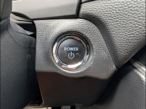 Used 2023 Toyota RAV4 SE AWD/4WD image 11