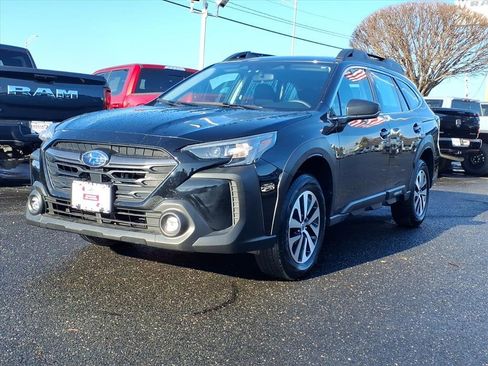 Certified 2023 Subaru Outback 2.5i image 3