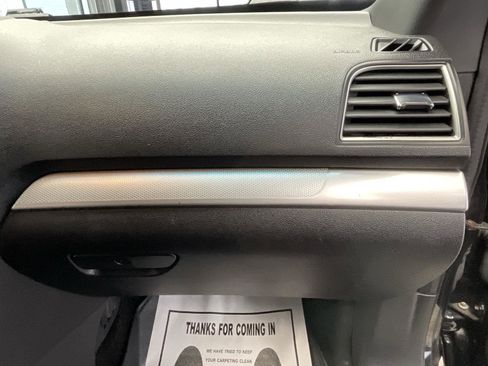 Used 2017 Ford Explorer XLT w/ Equipment Group 202A image 41