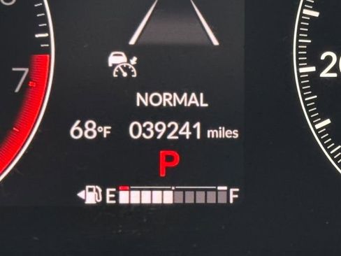 Used 2024 Honda HR-V EX-L image 16