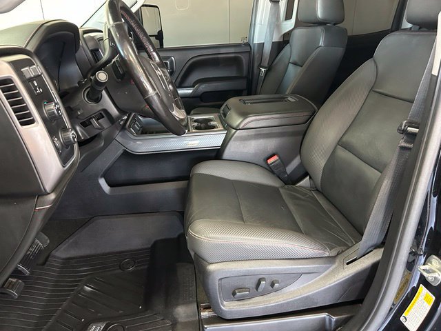Used 2018 GMC Sierra 2500 SLT w/ All Terrain HD Package AWD/4WD image 16