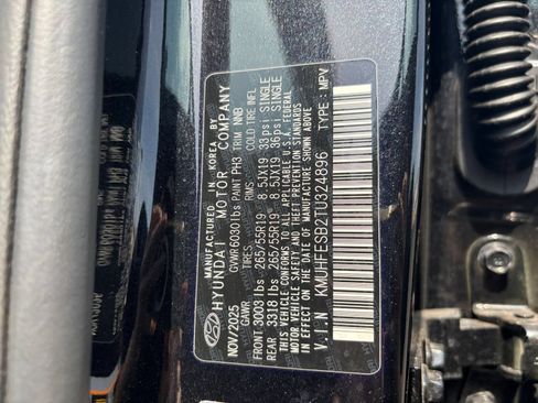 Used 2026 Genesis GV80 2.5T AWD/4WD image 31