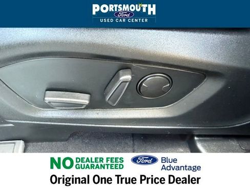 Used 2022 Ford Explorer Limited w/ Limited Technology Package image 25