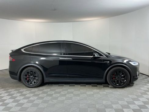Used 2019 Tesla Model X Performance image 4