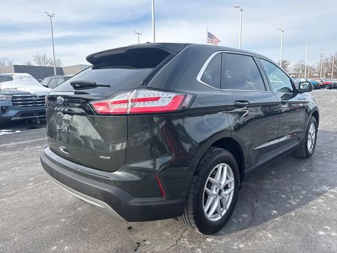 Used 2024 Ford Edge SEL image 7