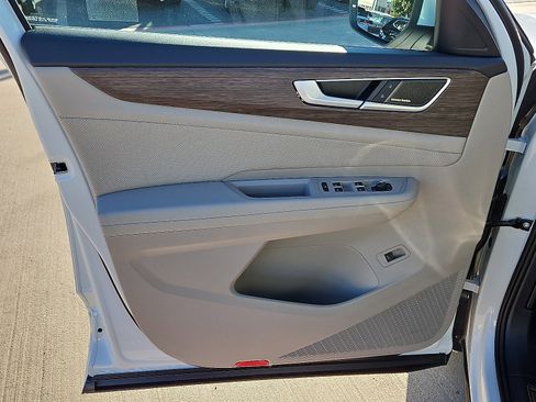 New 2026 Volkswagen Atlas SEL Premium R-Line image 14