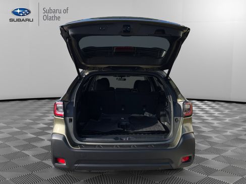 Certified 2025 Subaru Outback Premium w/ Popular Package #1A image 6